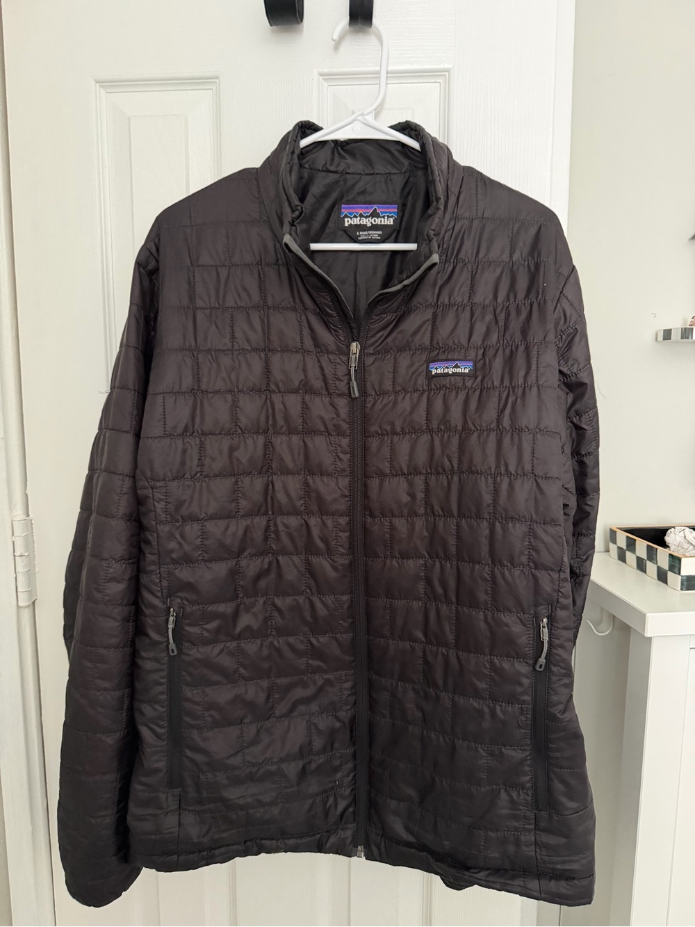Patagonia Quilted Puffer Jacket - Charcoal